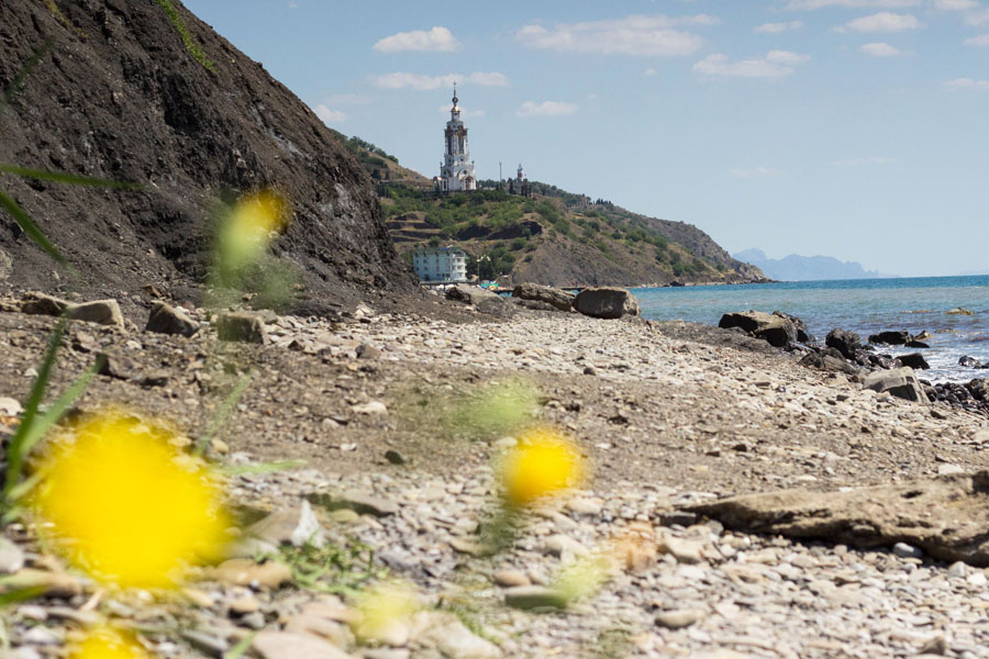 Дикий пляж в Солнечногорском